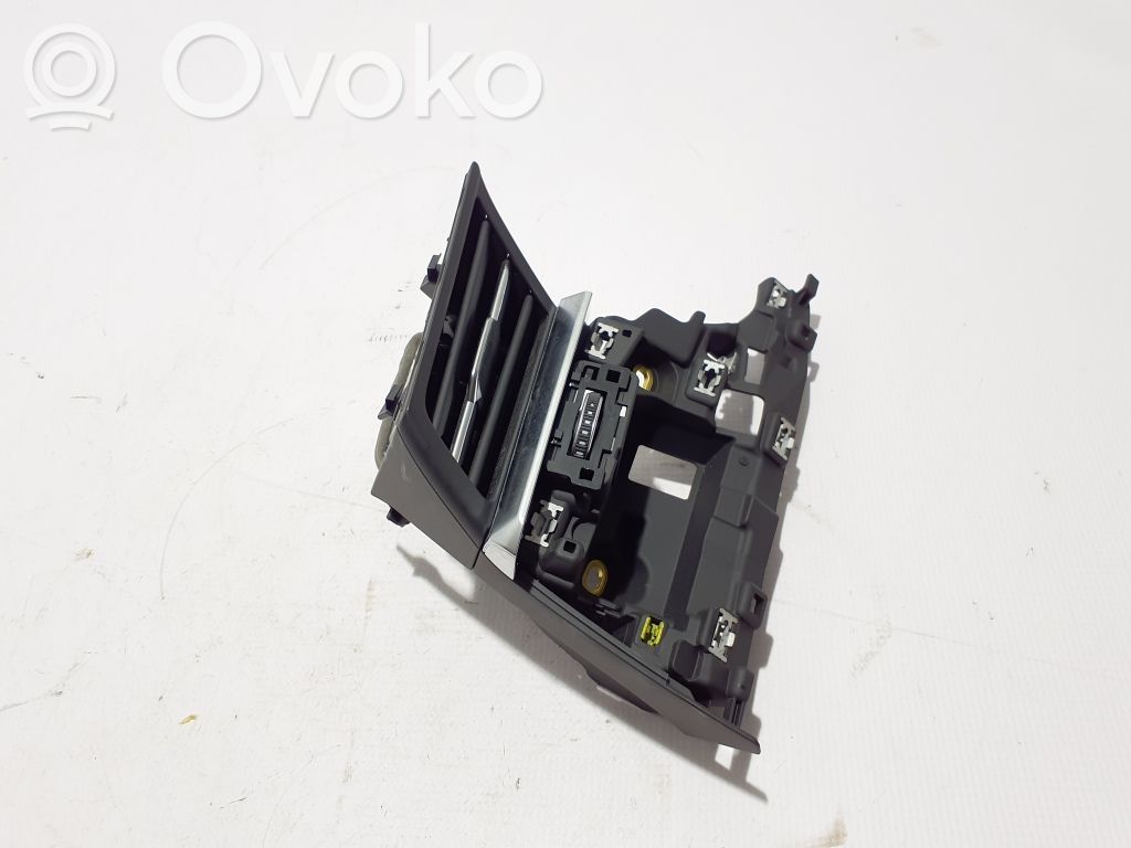 Audi Q7 4M Dashboard side air vent grill/cover trim 