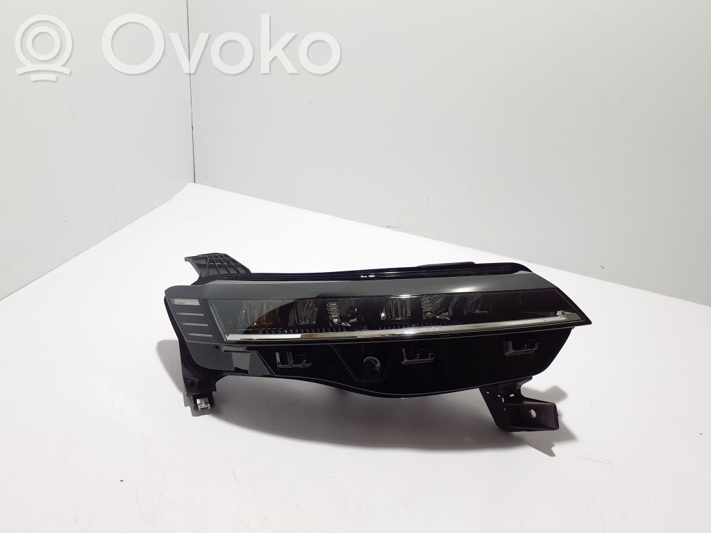 Renault Megane E-Tech Priekšējais lukturis 