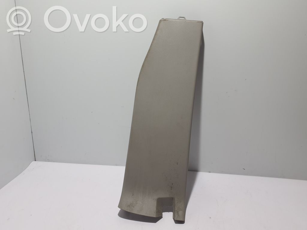 Volkswagen Transporter - Caravelle T6 Rivestimento montante (B) (fondo)