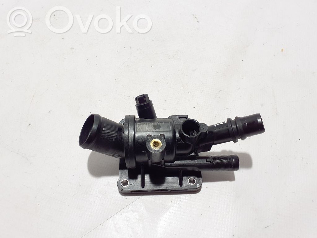 Dacia Duster Carcasa del termostato 
