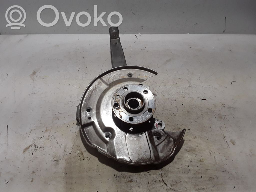 Volvo XC60 Priekinė stebulė 