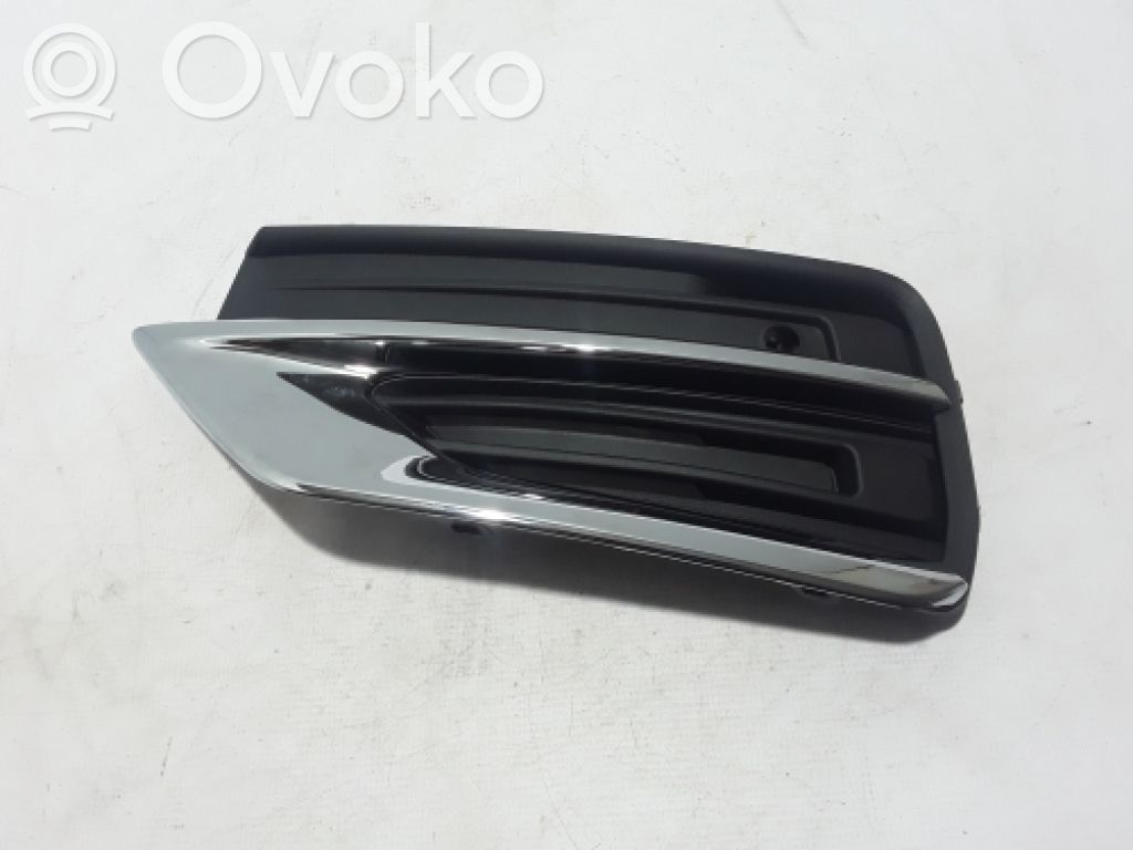 Volvo XC90 Kratka dolna zderzaka przedniego 