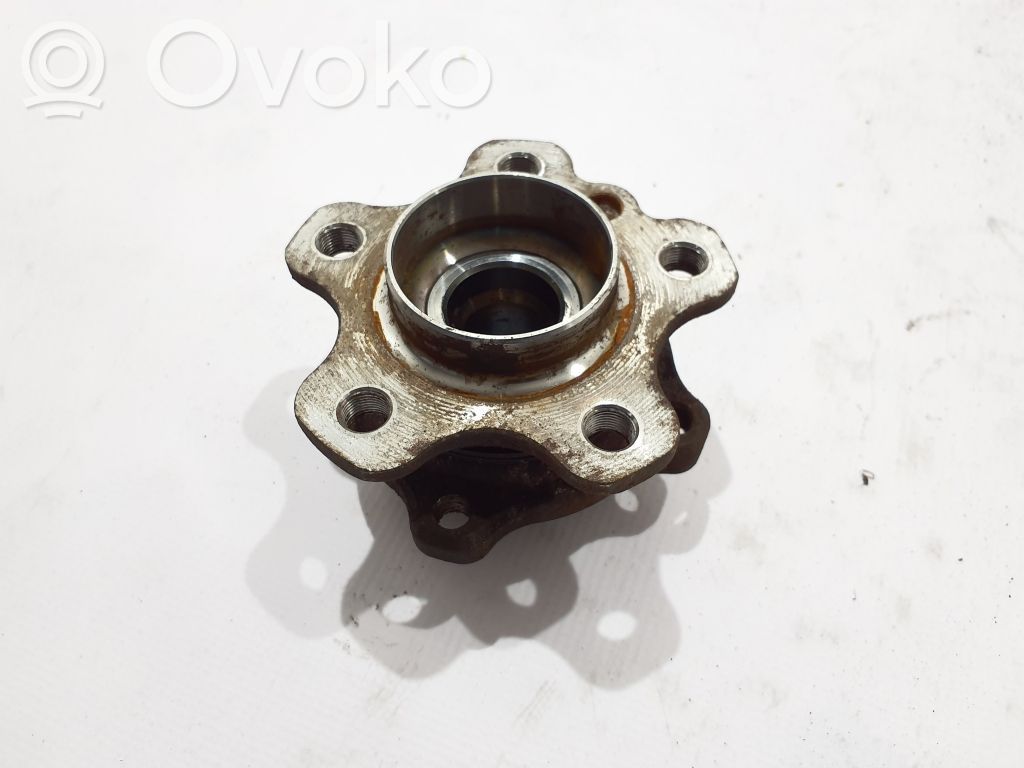 BMW 4 G22 G23 G24 G26 Etupyörän laakeri 