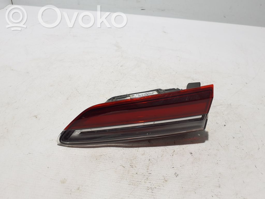 Skoda Karoq Takaluukun takavalot 