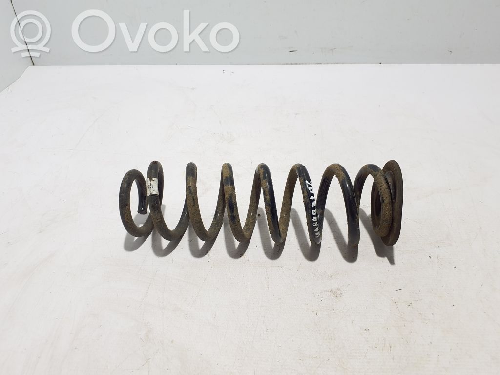 Skoda Karoq Muelle espiral trasero 