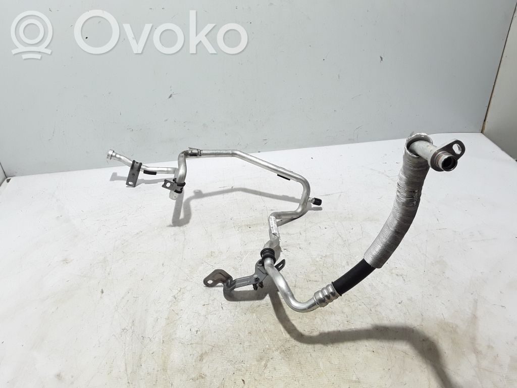 Ilmastointilaitteen putki (A/C)   924803885R