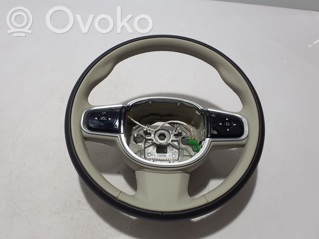 Ohjauspyörä   32288780
