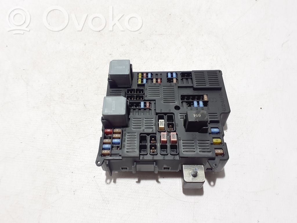 Módulo de fusible   32322427
