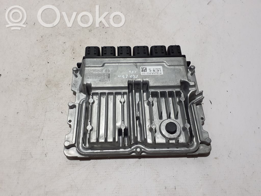 BMW 1 F40 Engine control unit/module 