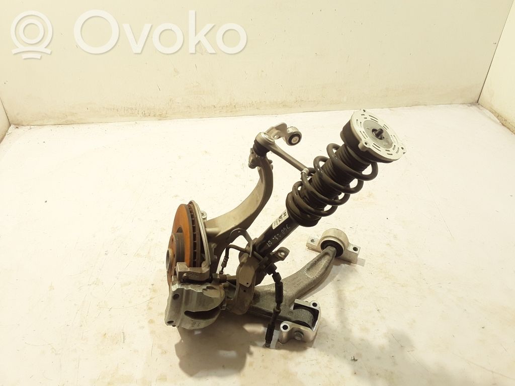 Volvo S60 Cubo de rueda delantera 