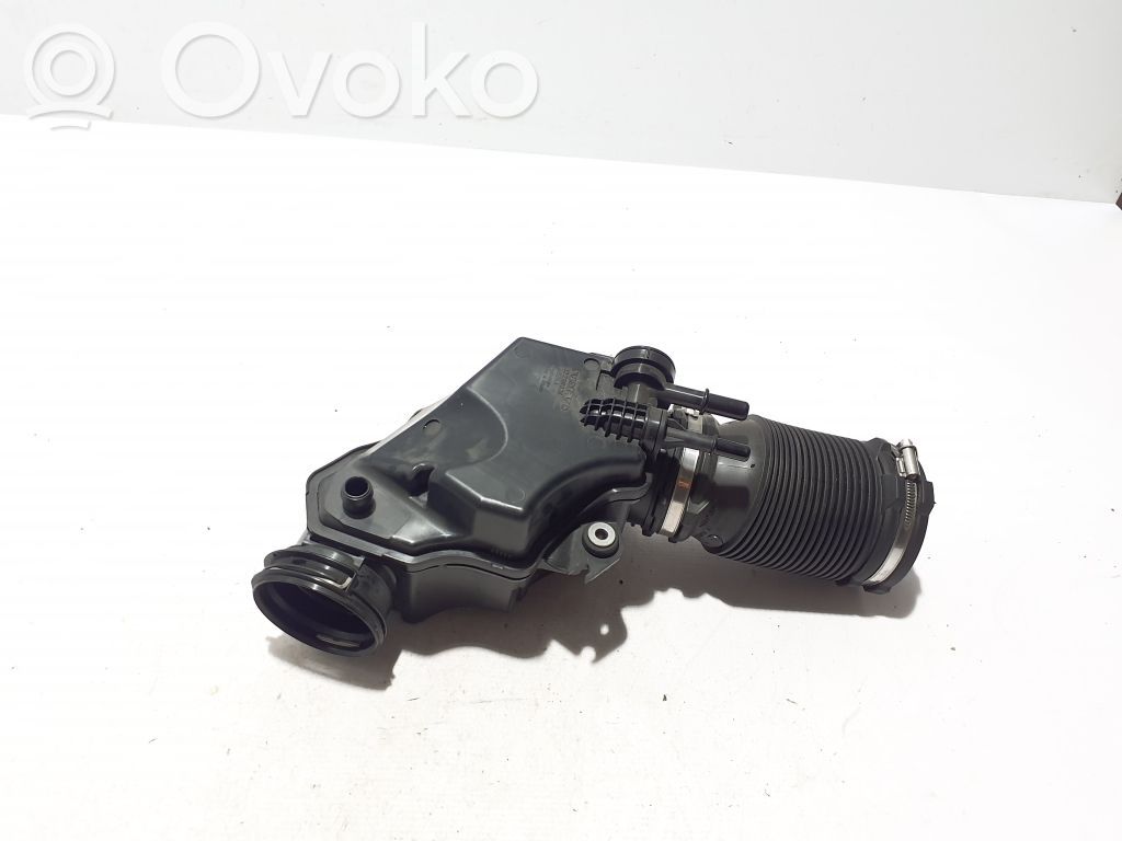 Volvo S60 Inne części komory silnika 
