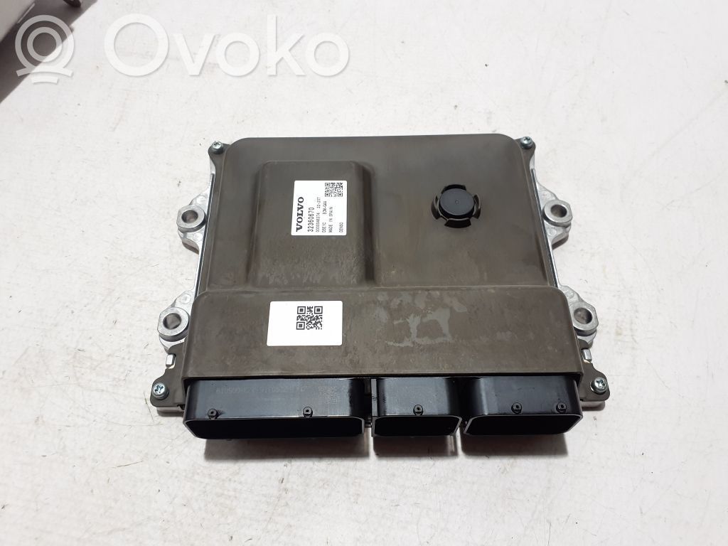 Volvo S60 Engine control unit/module 