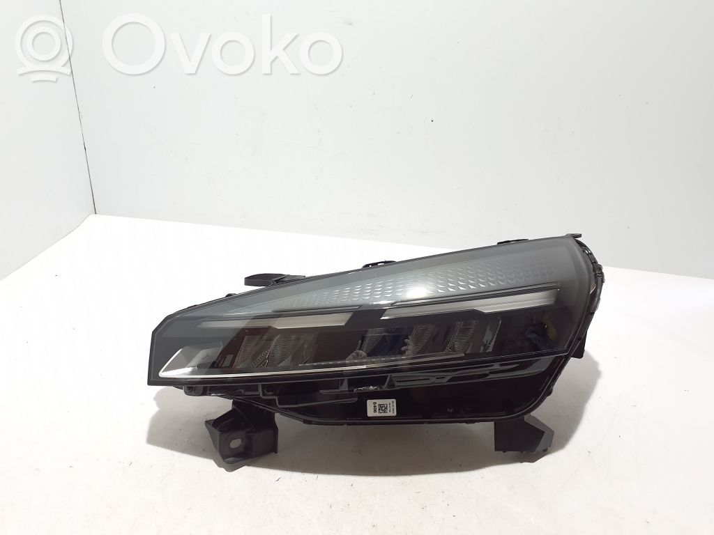 Renault Clio V Lampa przednia 