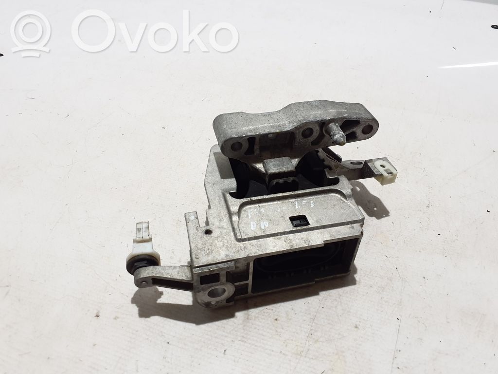 BMW 1 F40 Engine mount bracket 