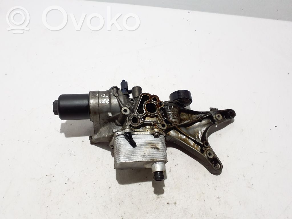 Audi A5 8T 8F Öljynsuodattimen kannake 