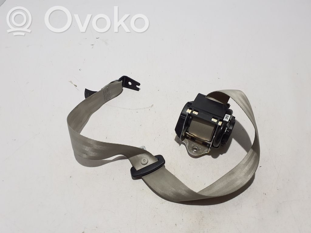 Volvo XC60 Cinturón trasero 