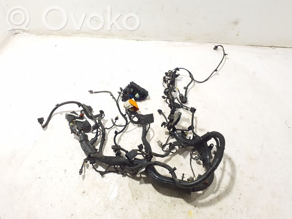 Volvo XC60 Wiązka przewodów silnika 