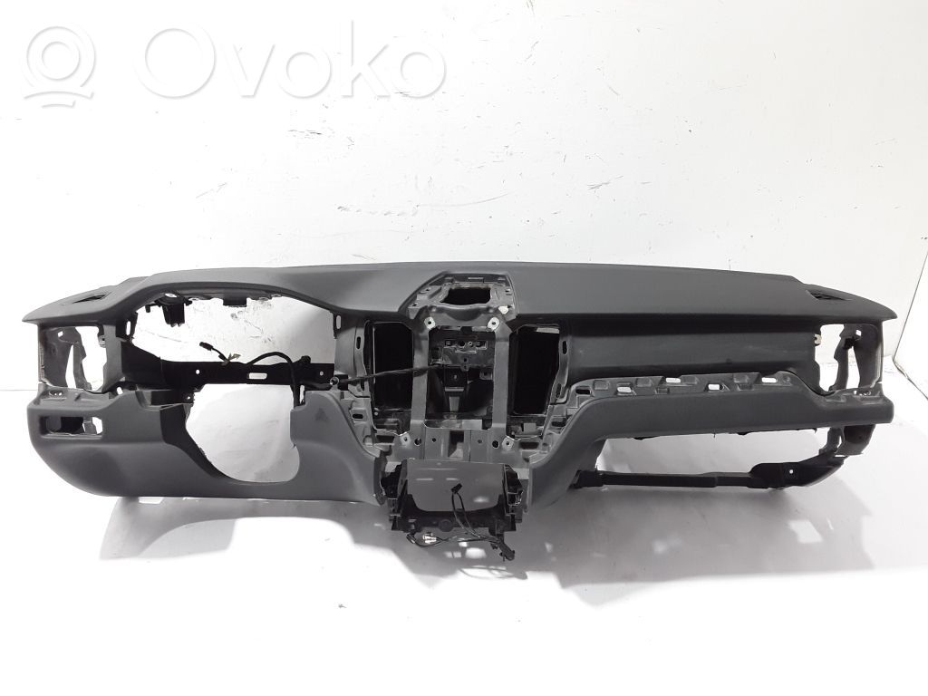 Volvo XC60 Panelė 