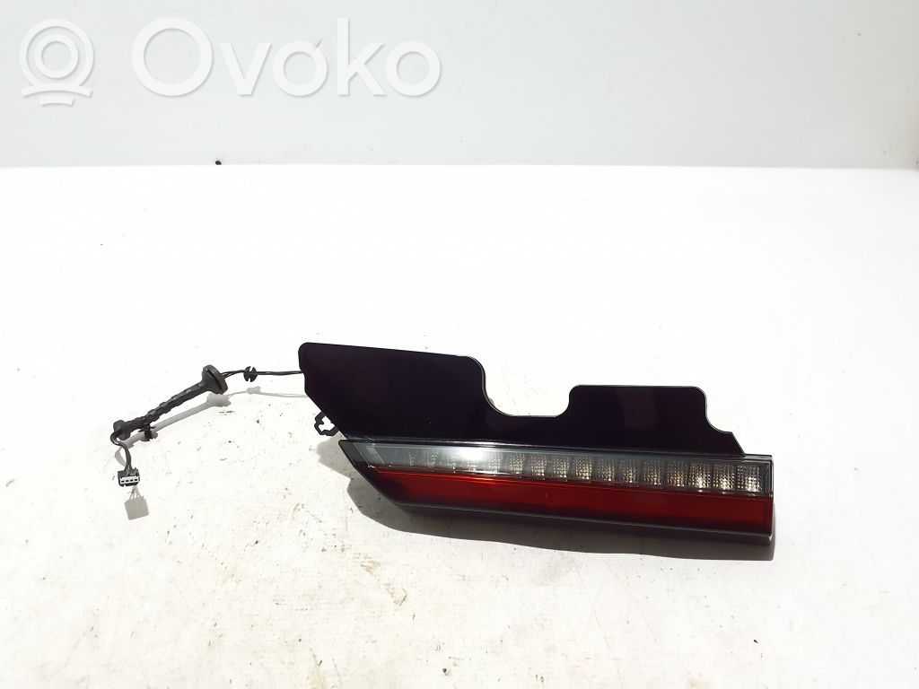 Volvo C40 Takaluukun takavalot 