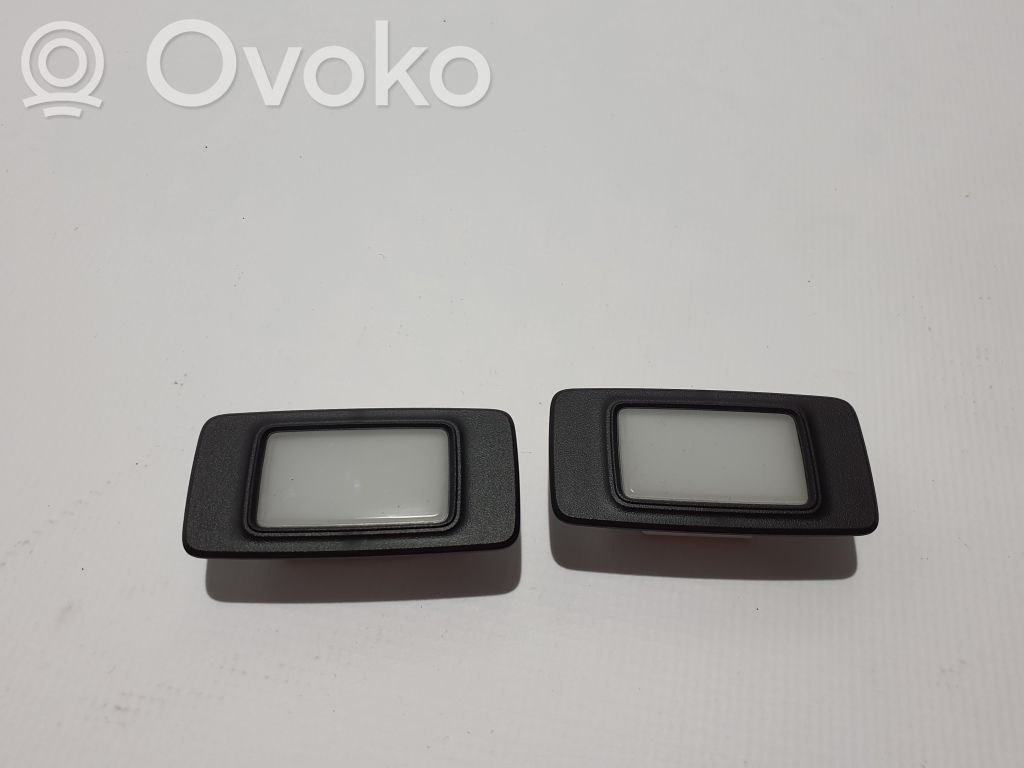 Renault Scenic E-Tech V Luz del asiento delantero 