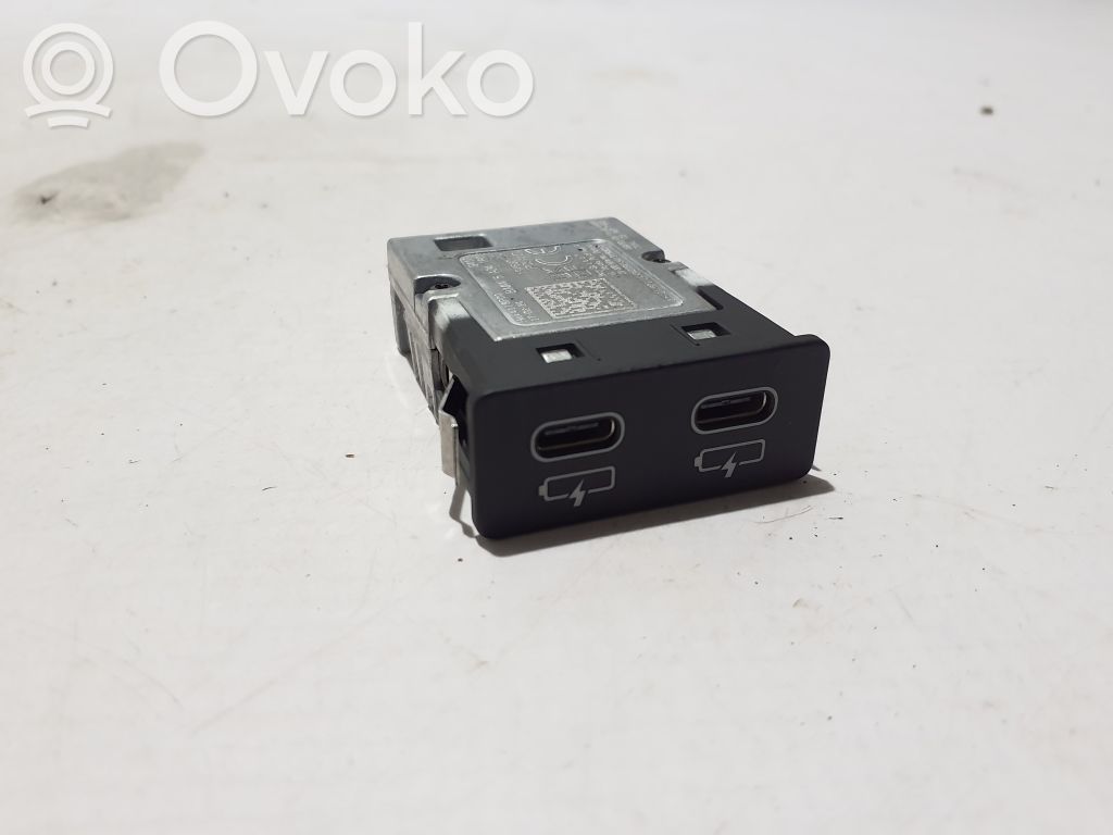 BMW 4 G22 G23 G24 G26 Other devices 