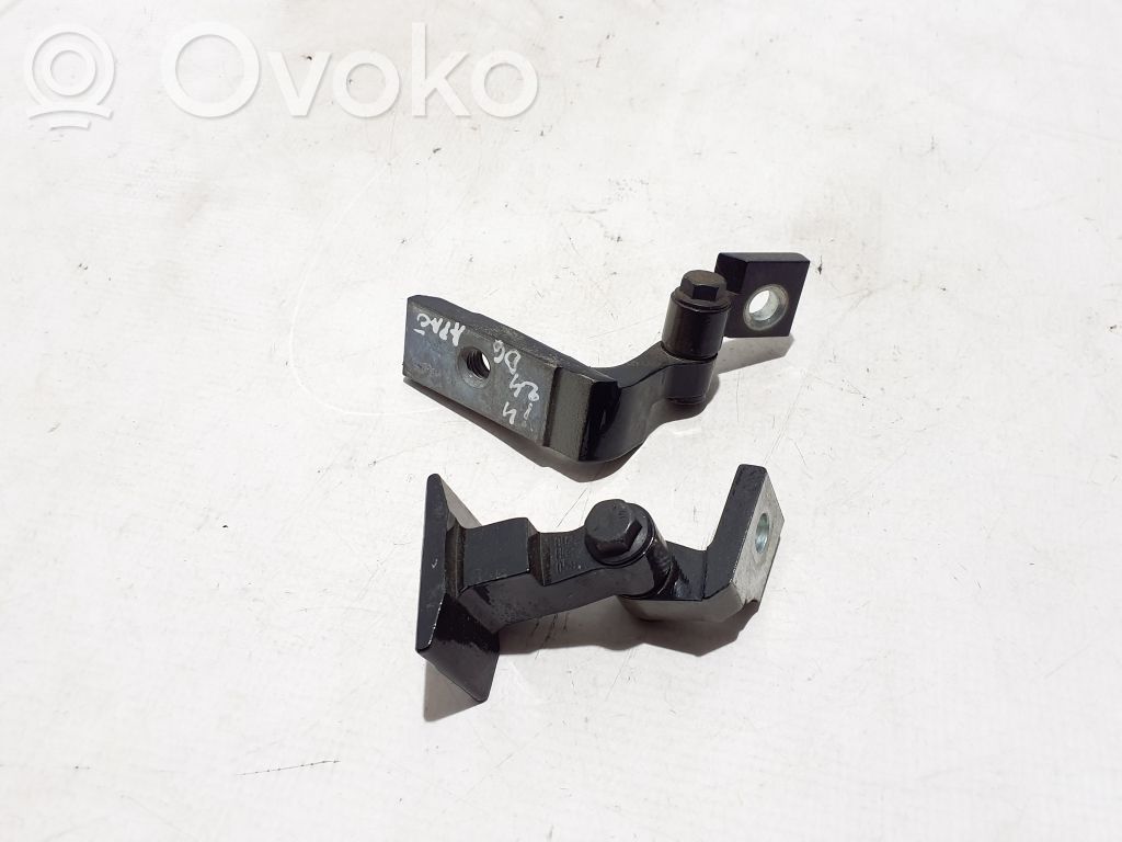 BMW 4 G22 G23 G24 G26 Cerniera superiore della portiera posteriore 