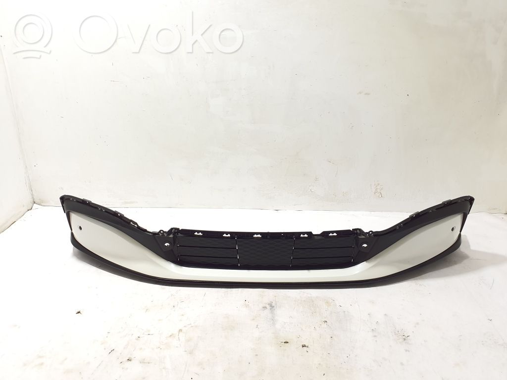 Front bumper lip   LJ9B8475AE