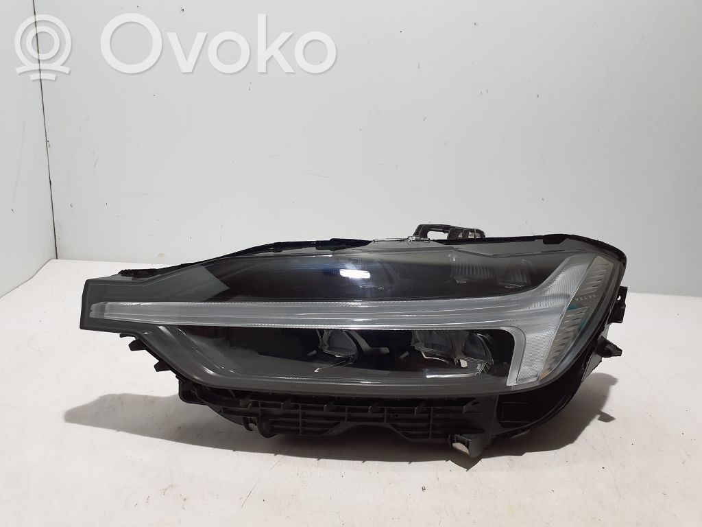 Volvo XC60 Scheinwerfer 