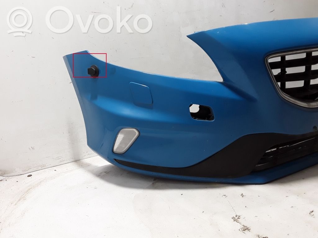 Volvo V40 Bară față 