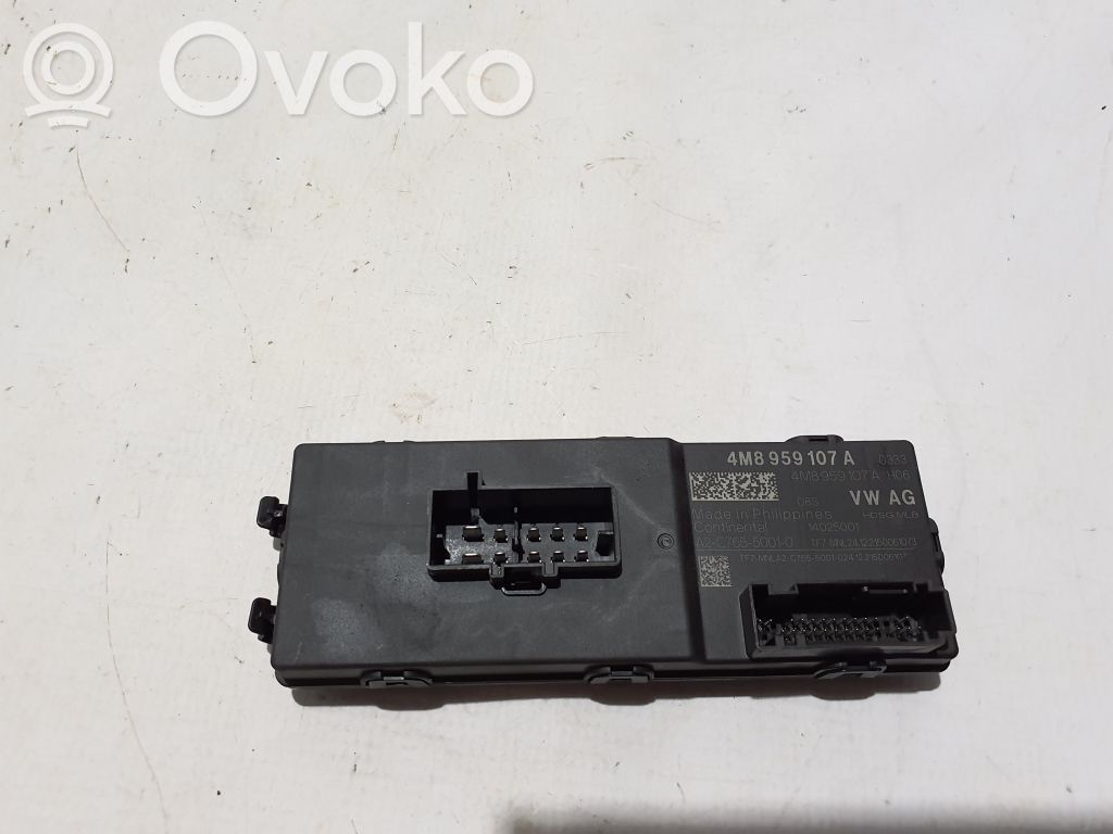 Tailgate/trunk control unit/module   4M8959107A