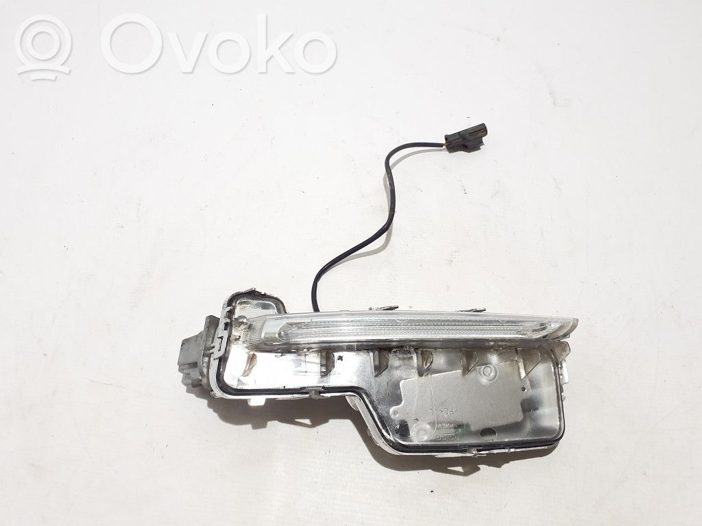 Volvo V60 Faro diurno con luce led 