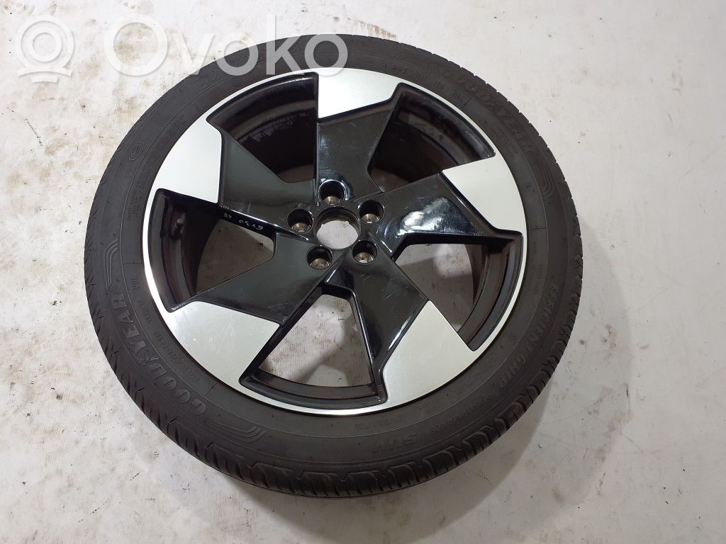 Volvo EX30 R19 alloy rim