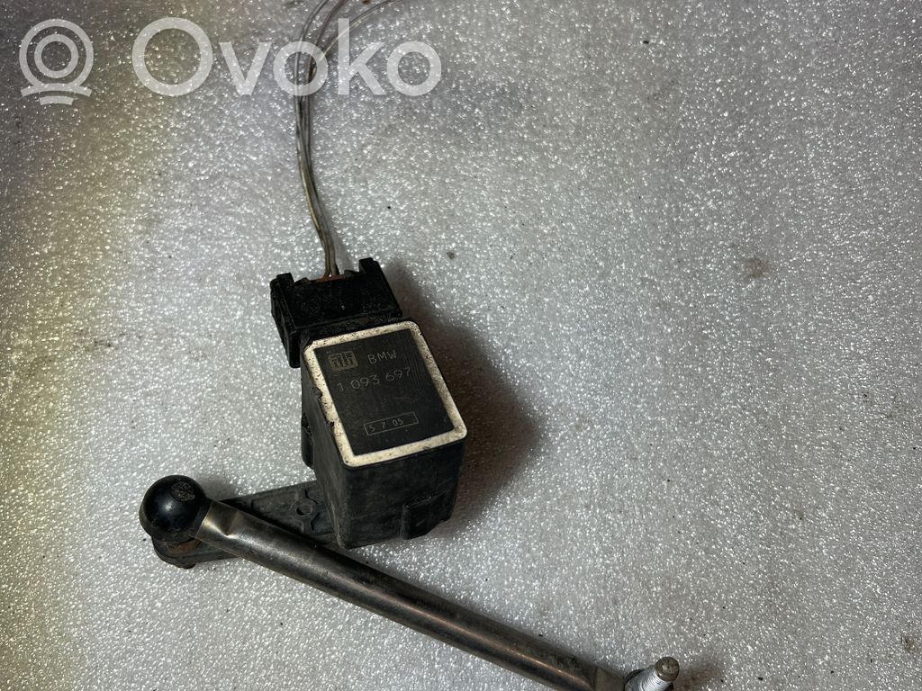 BMW 5 E60 E61 Front height sensor lever 