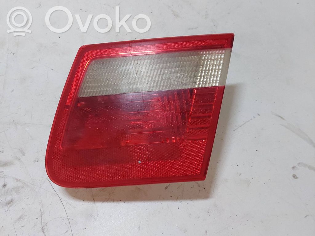 BMW 3 E46 Tailgate rear/tail lights 