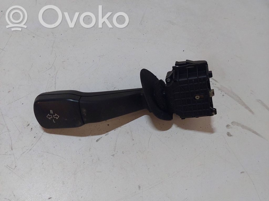 BMW 5 E39 Indicator stalk 