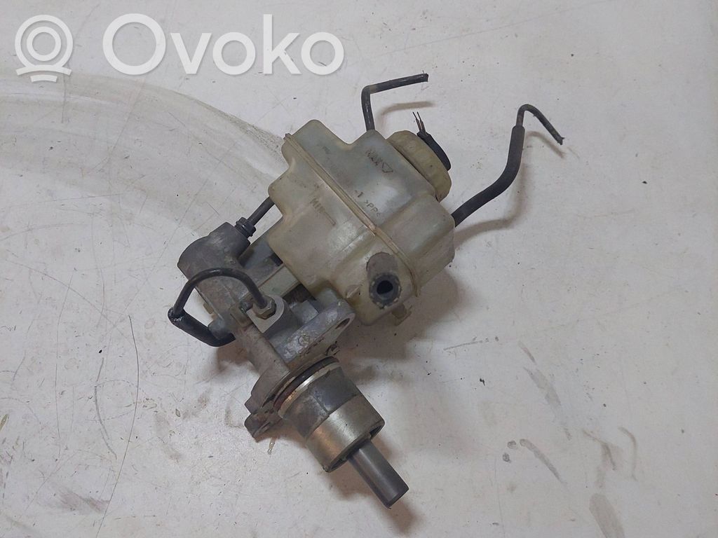 BMW 5 E39 Master brake cylinder 