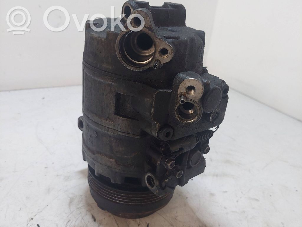 BMW 5 E39 Air conditioning (A/C) compressor (pump) 