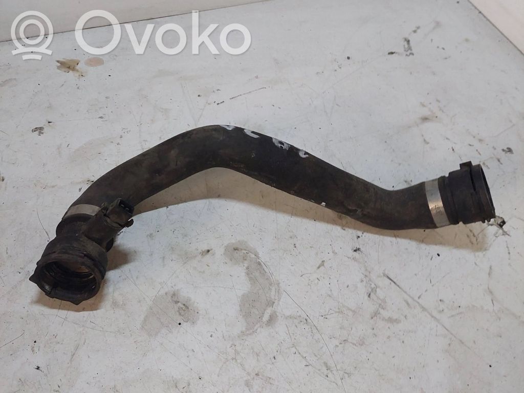 BMW 5 E39 Engine coolant pipe/hose 