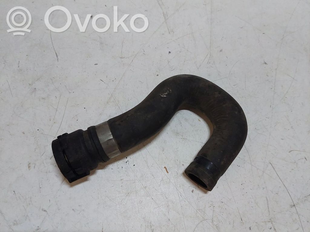BMW 5 E39 Engine coolant pipe/hose 