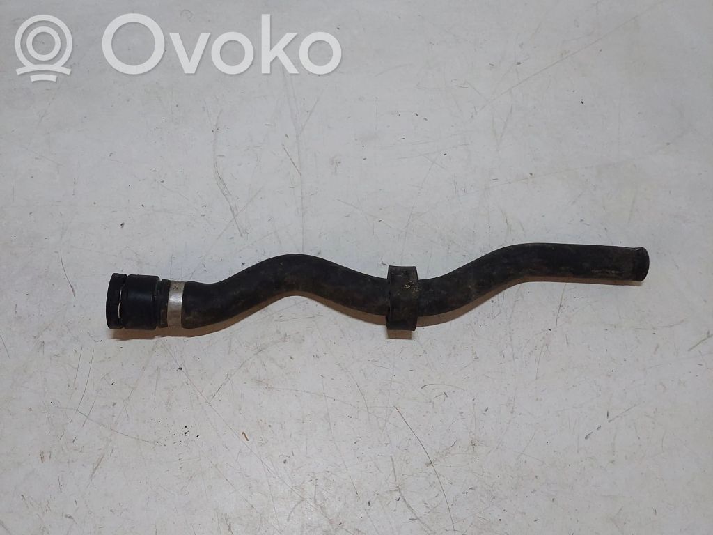 BMW 5 E39 Engine coolant pipe/hose 