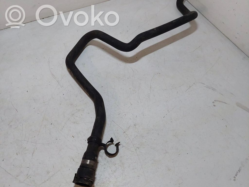 BMW 5 E39 Engine coolant pipe/hose 