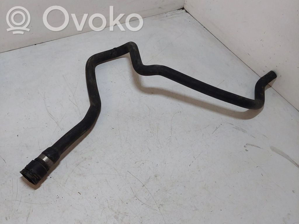 BMW 5 E39 Engine coolant pipe/hose 