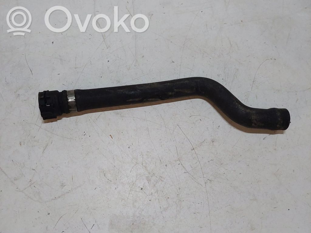BMW 5 E39 Engine coolant pipe/hose 