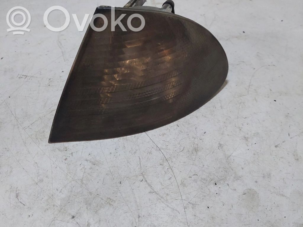 BMW 3 E46 Front indicator light 