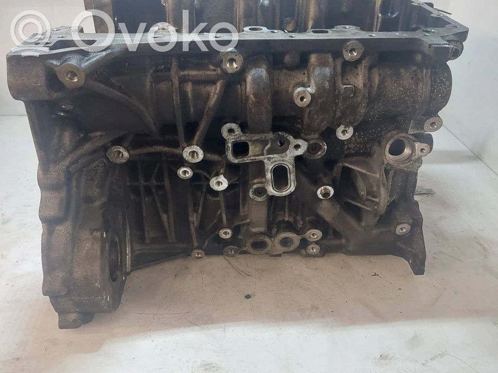 BMW 5 E60 E61 Engine block 