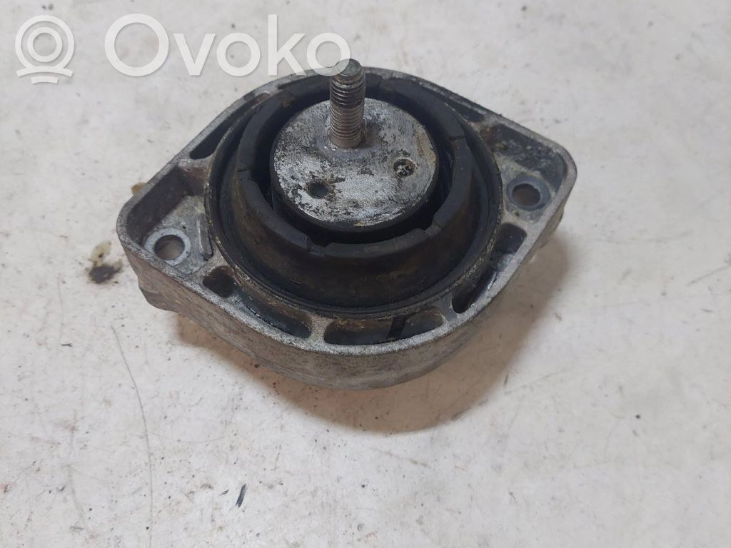BMW X3 E83 Engine mount bracket 