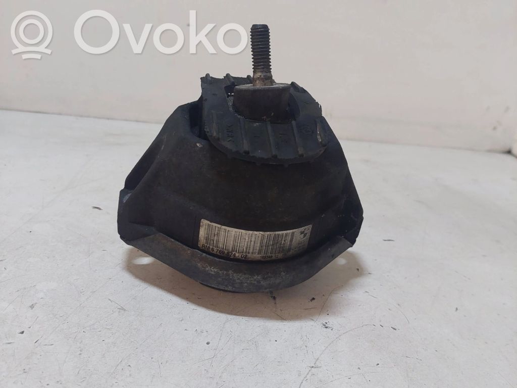BMW 5 E60 E61 Engine mount bracket 