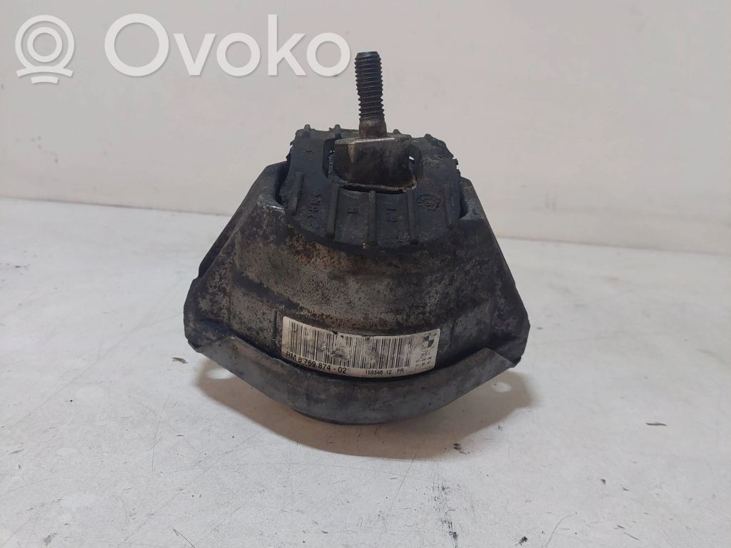 BMW 5 E60 E61 Engine mount bracket 