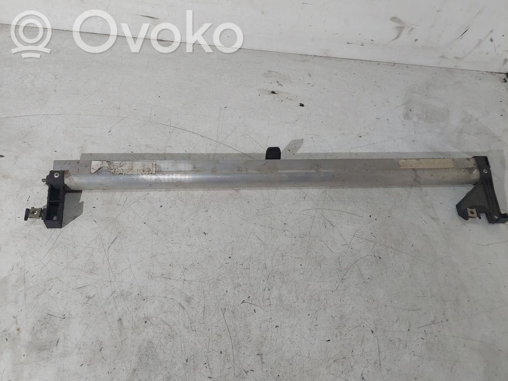 BMW 5 E39 Galinė lango užuolaidėlė 