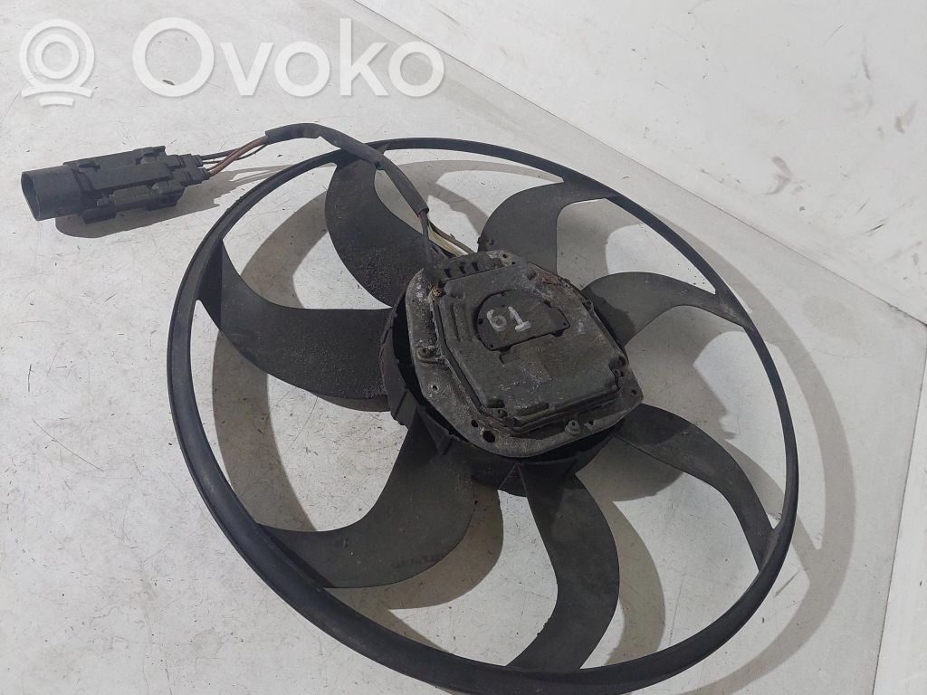BMW 5 E60 E61 Elektrisks radiatoru ventilators 